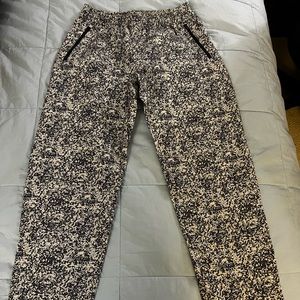 Outdoor Voices RecTrek pant, XS, multi blue